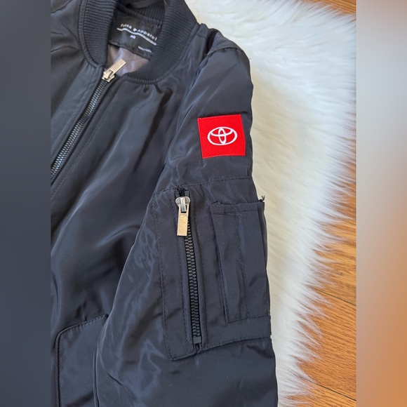 Toyota Bomber Jacket - Picture 5 of 6